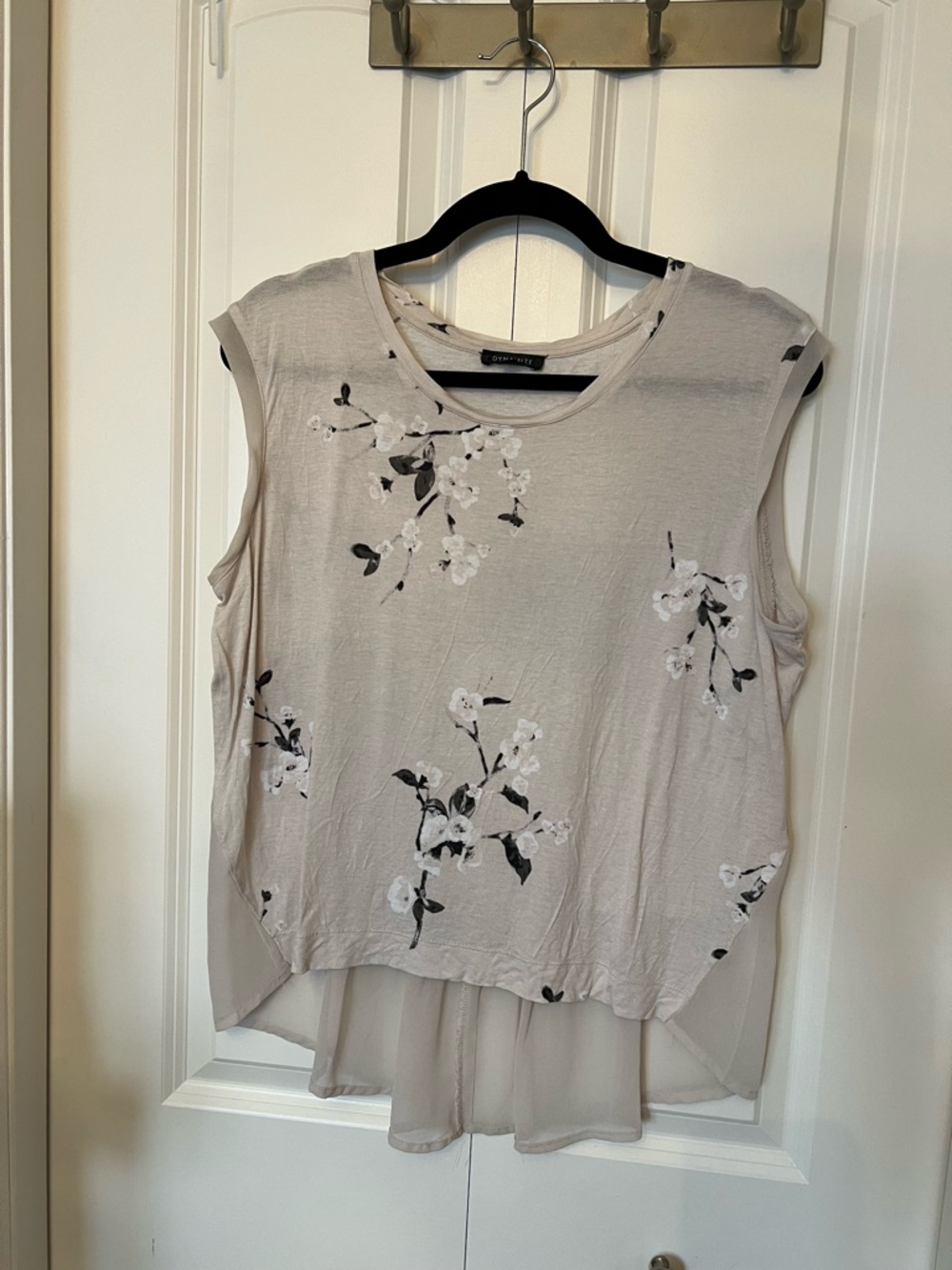 Dynamite Beige Floral Sleeveless Layered Tank